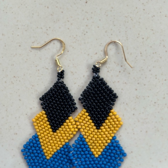 Handmade Seed Bead Blue/Yellow/Black Dangle Earrings - Picture 5 of 8